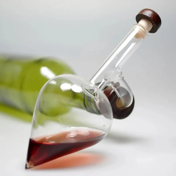 Aérateur et carafe à vin raffinés pour un arôme riche