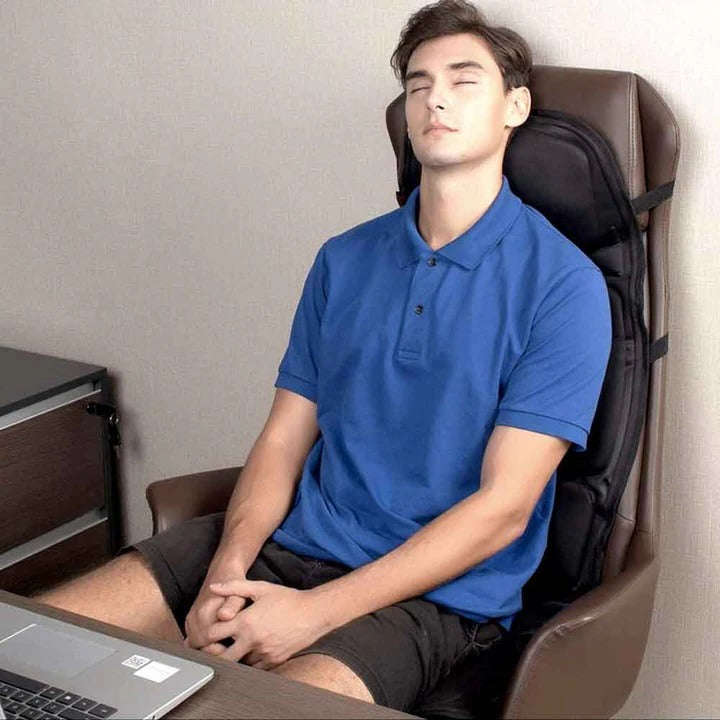 Relaxační masážní podložka s 8 režimy a vyhřívaným polštářem na záda pro podporu krku do domácnosti nebo auta