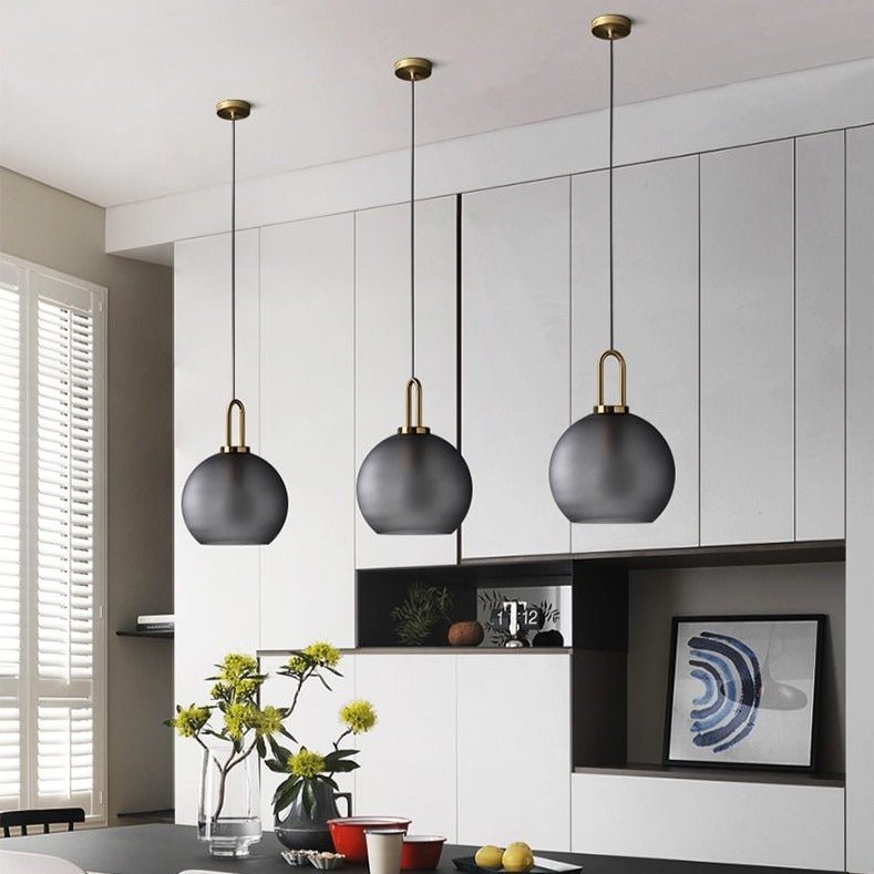 Lustră suspendată Nova Glass Stone pentru spații moderne de luat masa și living ambientale