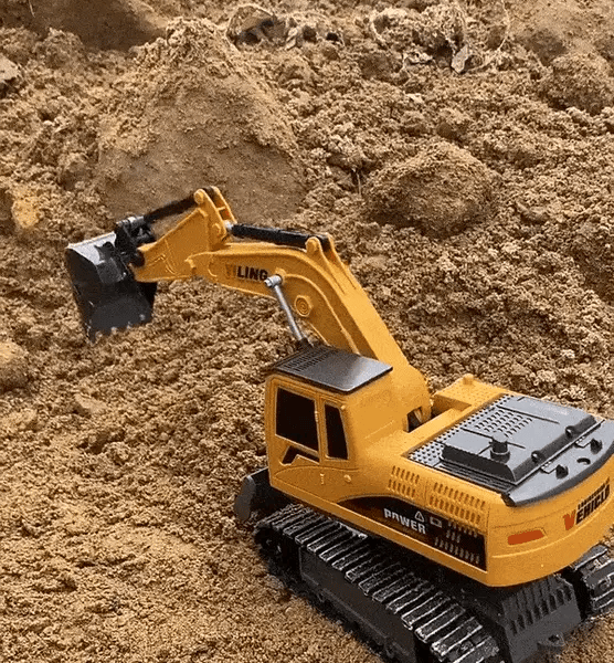 RoboExcavator Alloy RC Excavator With Lights And Sound Effects