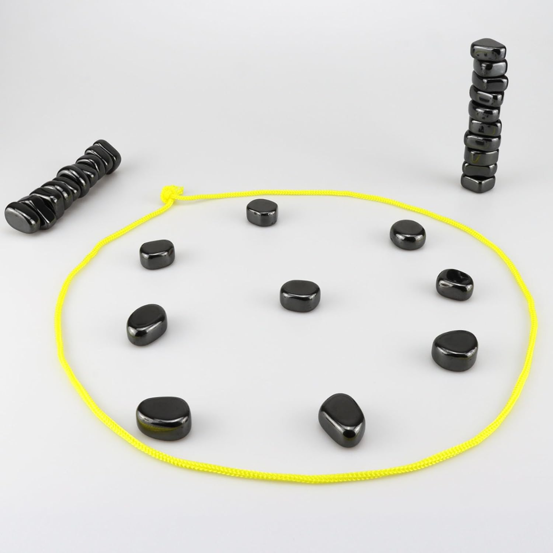 CheckMate Premium Chess Set With Magnetic Travel Stability While Traveling
