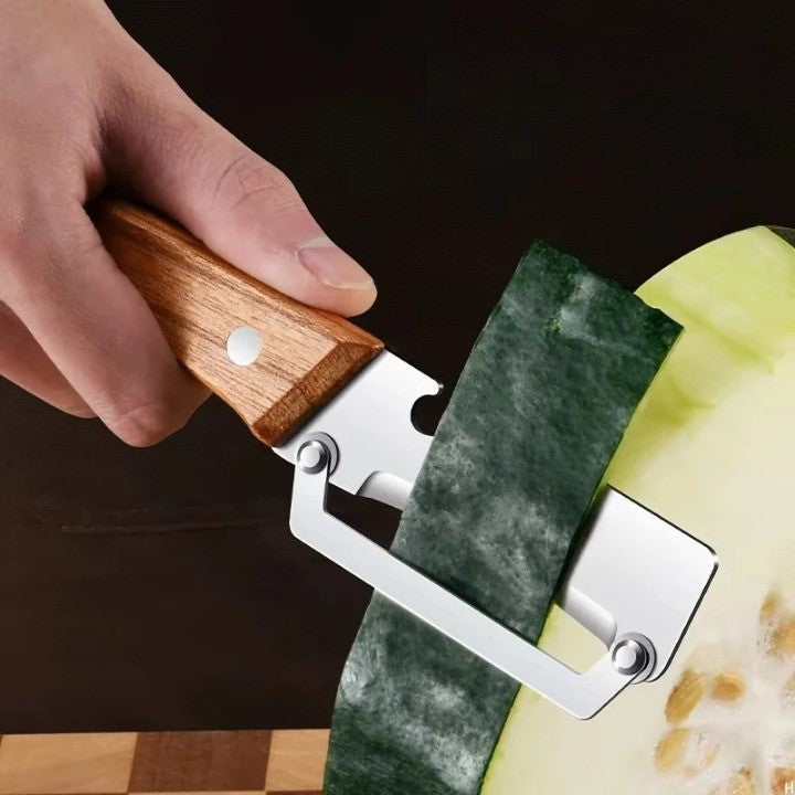 シェフエッジピーラー 多刃付きで簡単野菜下ごしらえ用