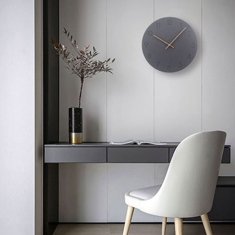 Reloj de Pared Silencioso Aurora con Acabado en Vetado Natural de Madera para Interiores Modernos