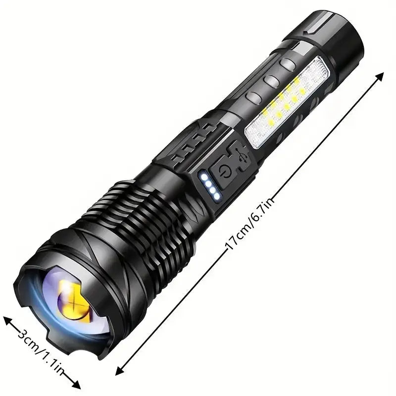 PowerBeam militærlykt leverer 5000 lumen for taktiske proffer og eventyrere