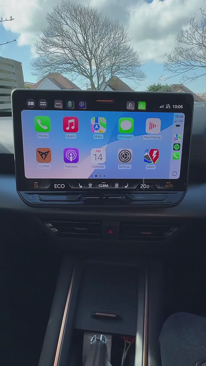 Mini bezdrátový adaptér do auta pro připojení CarPlay a Android Auto