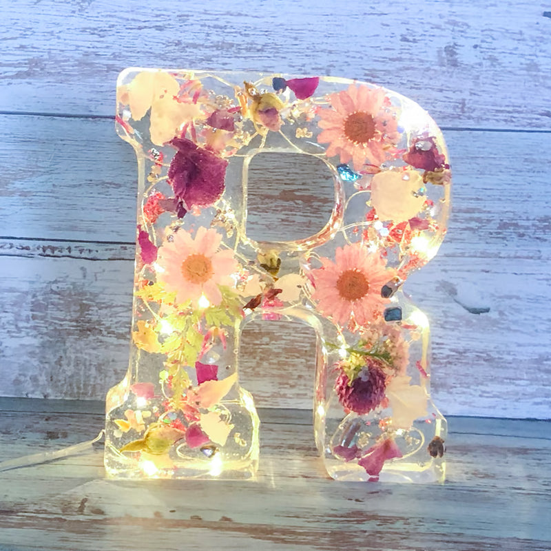 Lampada Alfabeto con Fiori Secchi Illuminazione Notturna per Decorazione Casa Idea Regalo