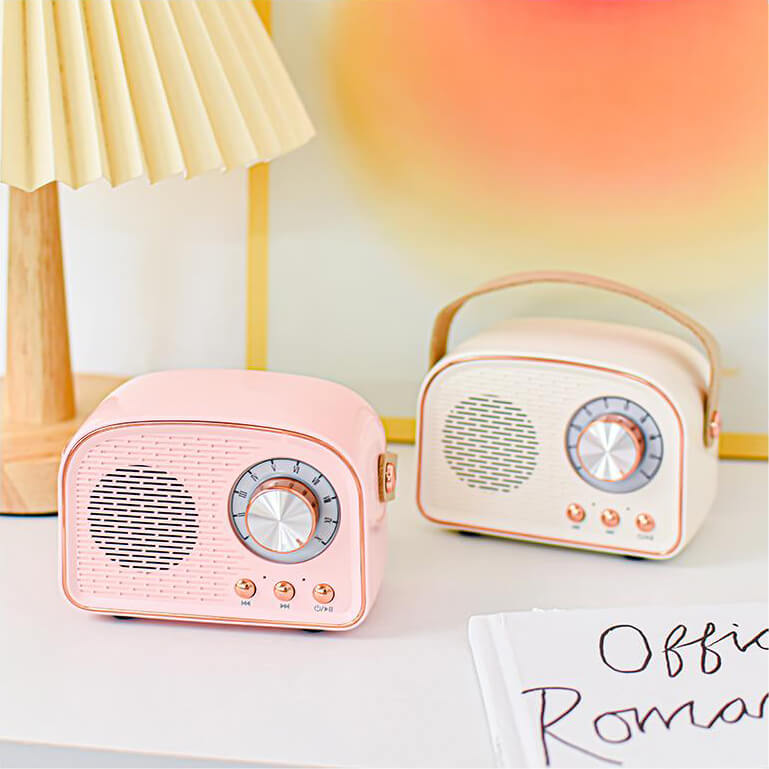 Retro kulatý reproduktor s Bluetooth a vintage stylem | Atiets