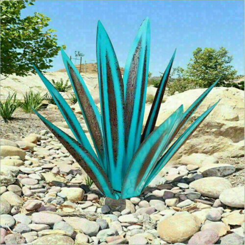Eternal Agave Rust-Resistant Outdoor Metal Garden Ornament For Indoor And Outdoor Decor