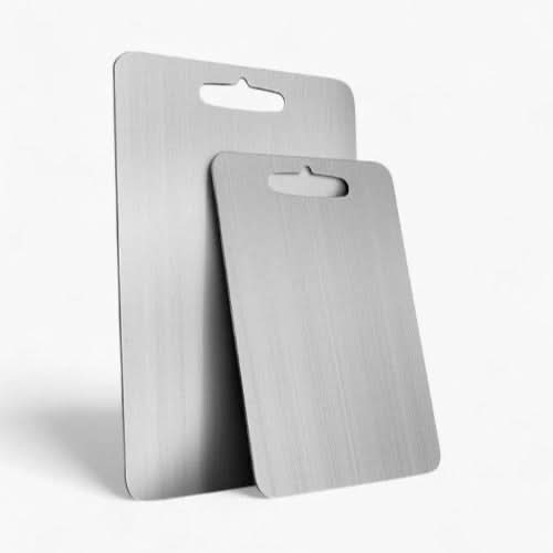 Planche de cuisine AeroGuard en titane avec surface hygiénique et durable