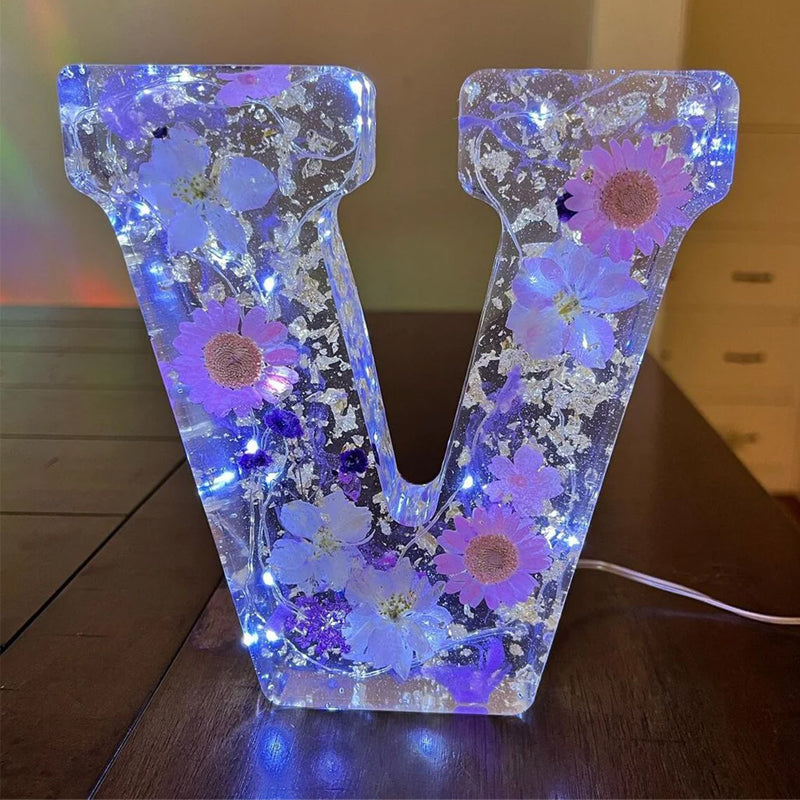 Lampada Alfabeto con Fiori Secchi Illuminazione Notturna per Decorazione Casa Idea Regalo