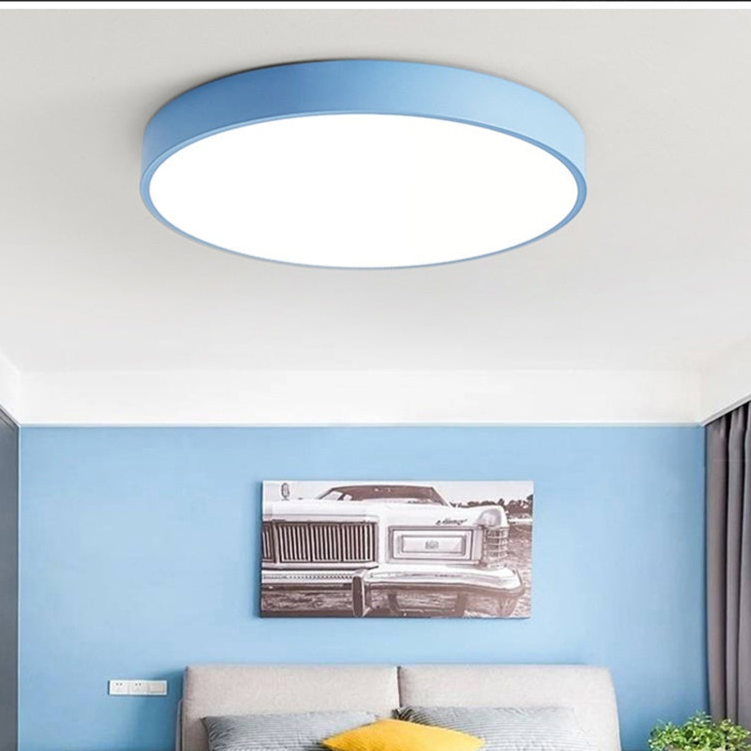 Lámpara de techo LED escandinava con iluminación suave para dormitorios o espacios de trabajo